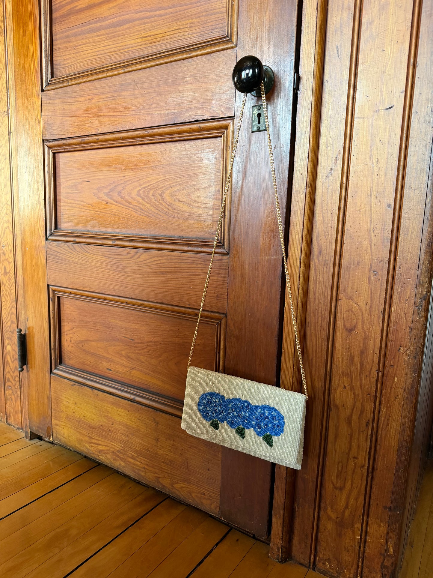 Hydrangea Blooms Clutch