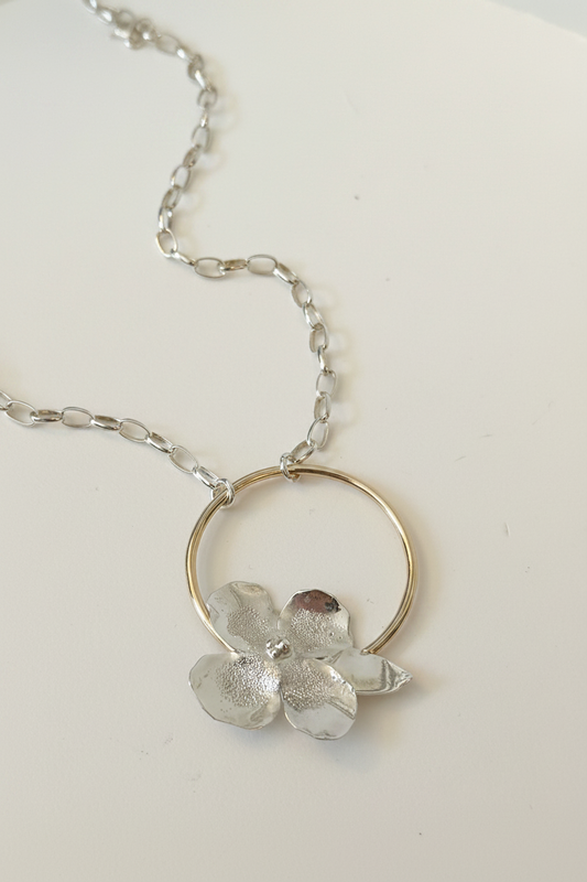 Hydrangea Circle Necklace