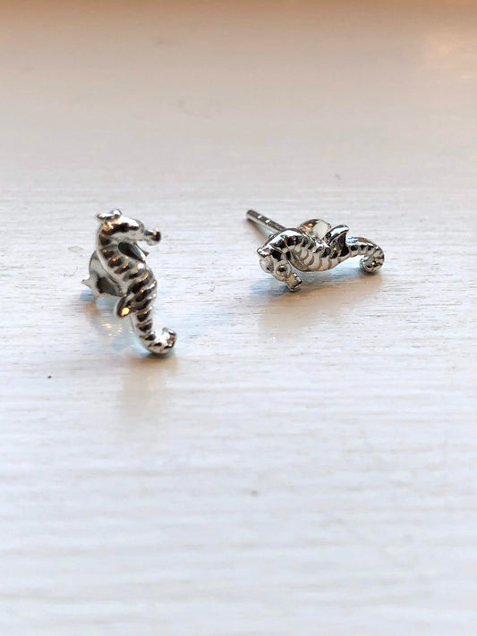 Silver Seahorse Earrings