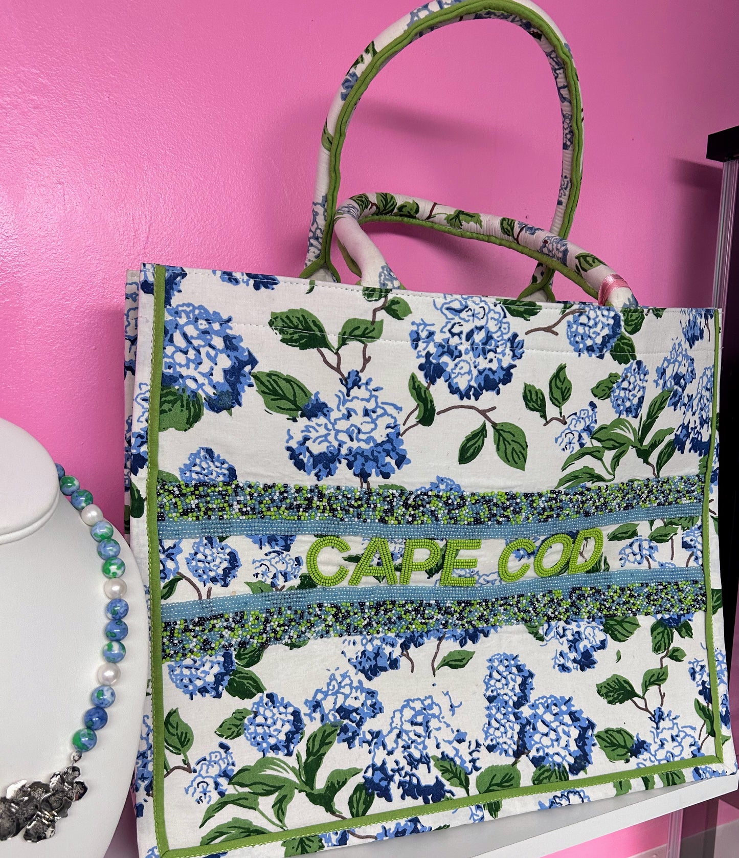 Beaded "CAPE COD" Hydrangea Tote