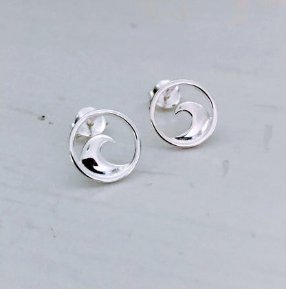 Sterling Silver Wave Earring