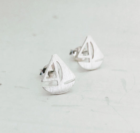 Flat Sailboat Earring