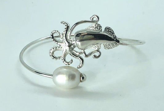 Squid Pearl Cuff Bracelet